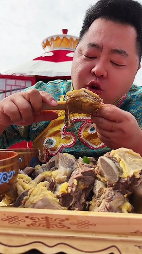 50K views · 632 reactions | Eating #asmreating #asmr #asmrfood (90) #reels #trending | ASMR Eating | Facebook