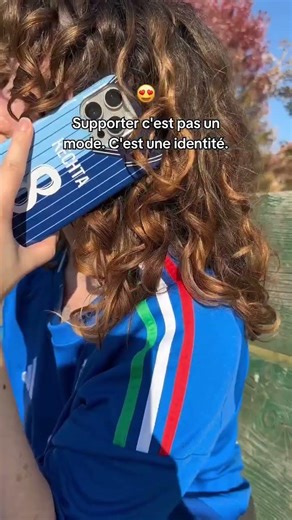 Un style imparable pour des supporters inconditionnels 🔥📱 Shoppe maintenant sur www.MYCASEFC.com
