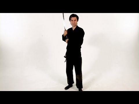 How to Do Hasso No Kamae Katana Stance | Sword Fighting
