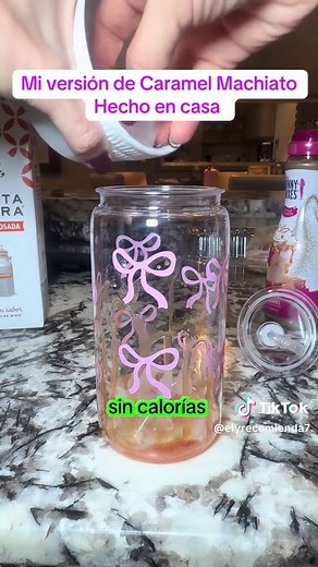 Jarabe de caramelo sin azúcar sin calorías bajo en carbohidratos, sin gluten apto para cetogenicos @Skinny Mixes MX #buenfinentiktokshop #caramelo #jarabe #sinazucar #caramelmacchiato