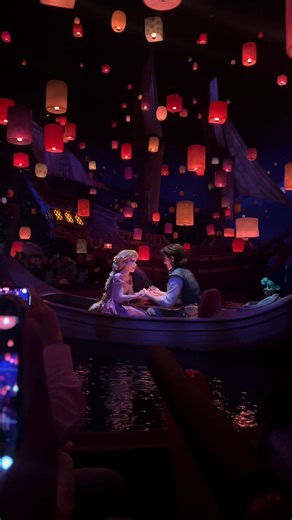 The tangled ride in Tokyo, Disneyland was sooo beautiful and the animatronics there are insanely realistic 🥹🥰🏮🛶 @Disney Parks #disneyadult #girls #tangled #disneyworld #disneylandtokyo