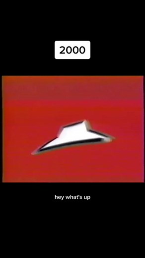 Pizza Hut CD now commercial featuring Carson Daly from 2000 #nostalgia #carsondaly #pizza #2000s #2000sthrowback #00s #00snostalgia #2000snostalgia