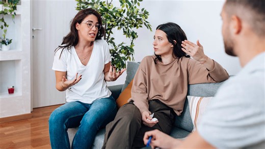 People With Strong Intuition and Emotional Intelligence Often Show These 4 Signs