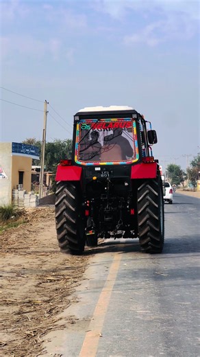 Belarus Tractor Features and Benefits for Operators