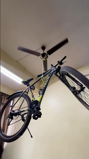 Crazy Cycle with Ceiling Fan Prank! 🤣 #ceilingfan #kipasmurah #fypviral