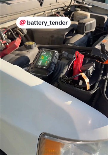Para que le pases corriente a tu mamalona @Battery Tender #jumpstarter #batterytender #batterycharger