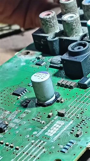 PCB Soldering Tips for Cleaner Joints