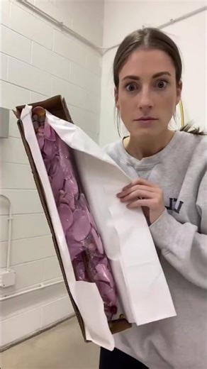 Recreating the most stunning pink orchid bridal bouquet 💕💍🌸 #weddingflorals #flowerarrangement