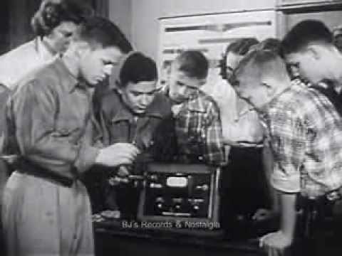 ATOMIC ALERT. 1951 Cold War Classroom Film on Atom Bomb Attack.
