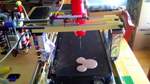 LEGO robot makes pancakes