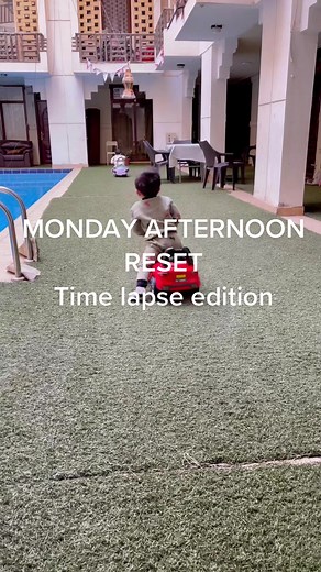 I was feeling alot better today and was determined to clean the whole house. Hope you enjoy watching me cleanup within 2 mins 😭 #motherhoodbelike #sahm #momof4under5 #realmumlife #motherhood #momsoftiktok #desimum #pakistanifamily #relatablemomcontent #dailyvlog #reallifeathome #dayinmylifevlog #routinevlogs #realisticmomlife #cleantok #cleaningtiktok #cleanwithme #mondaymotivation #momoftoddlers #momofpreschooler #kuwait #cleanuptime