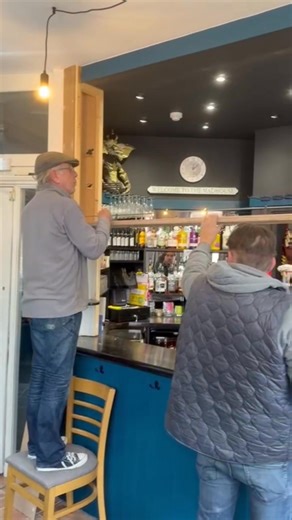 A lot has changed in a year at The New Crown Inn. 🍻 Over the past year, a lot of time and work has gone into the pub. From small touches to much bigger changes, it’s all been done to make the pub what it is today — a place for everyone to enjoy. Thank you to everyone who helped and supported the work that went into the pub this year. We couldn’t have done it without you. ❤️ Also a massive thank you to all of the local wankers for all the help this year too. From lending a hand to getting really