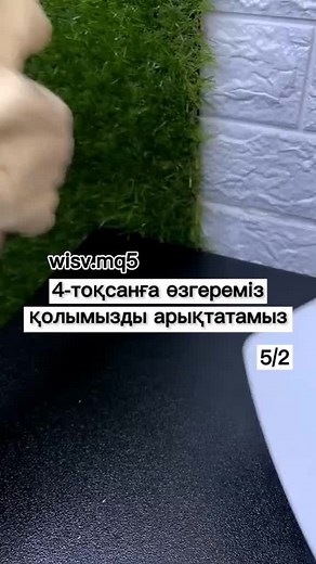 Creating Delicious Waffle Toppings: Step-by-Step Guide