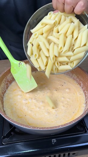886K views · 8.9K reactions | Esta es la pasta más práctica, rápida y deliciosa que he hecho nunca | Recetas Fáciles de Hacer | Facebook