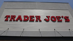 Trader Joe's mini tote bags are coming back. When will they be available?