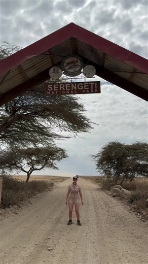 🌍✨ Welcome to the wild heart of Tanzania — Serengeti National Park! 🦁🐘🦒 Experience the endless plains, amazing wildlife, unforgettable sunsets, and the magic of the African safari. 🐆🌅 📲 Book your Serengeti adventure with Mussla Guide: 255673867487 WhatsApp 🇹🇿 #Serengeti #TanzaniaSafari #AfricanSafari #Wildlife #MusslaGuide