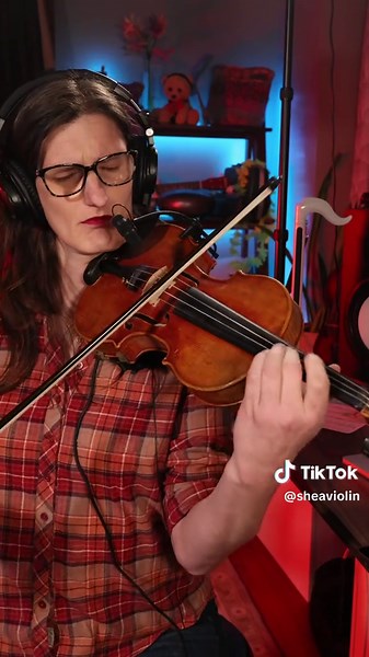 Chorus of 'Flow' from Final Fantasy 14 on Violin