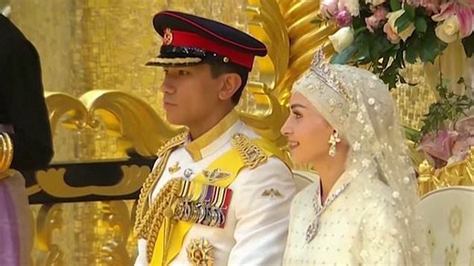 Brunei's 'hot prince' marries commoner fiancée