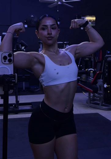 Master the Front Double Bicep Pose for Bodybuilding