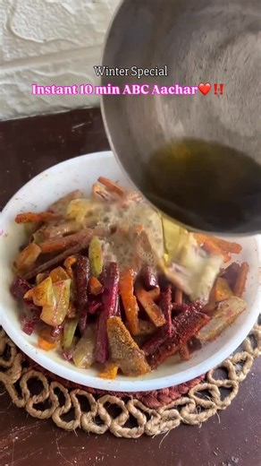 Mahima Agarwal 🧿 on Instagram: "Abc juice ❌ ABC Achar 😳‼️ ABC achaar, a fermented pickle of amla, beetroot, and carrots, offers benefits like improved gut health due to probiotics, sustained energy without sugar crashes, enhanced skin glow from antioxidants, and better circulation from beetroot’s nitrates. It is considered a healthier alternative to sugary juices for improving digestion and overall wellness 🥰❤️ Follow @thefoodierasoi for more such informative content ❤️🤗 Do like share save c