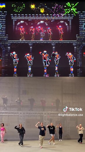 Mesmerizing LED Light Dance Performance by Light Balance Team