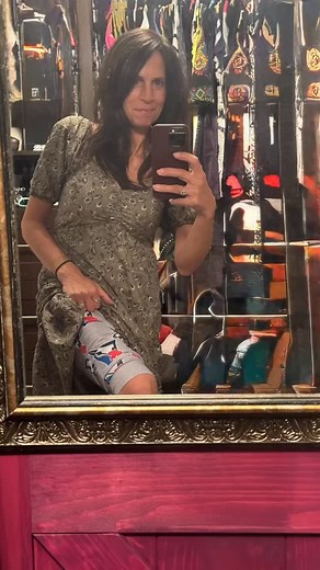 The plan: Have a shower → throw on my PJ pants and top while getting...