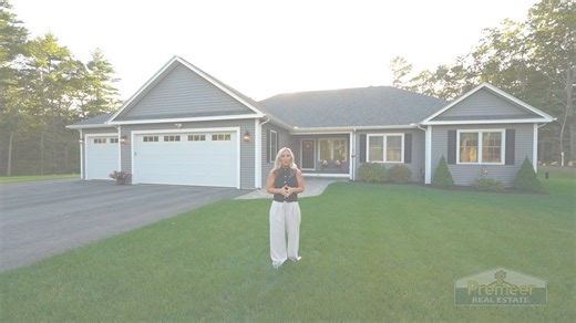 23 SANFORD FARM RD, EXETER, RI 02822: Stunning 3 Bed/2 Bath Ranch w/3-Car Garage on 3+ Acres!