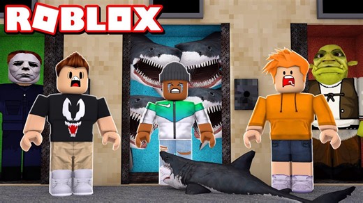 Don't choose the wrong door | Roblox hmm