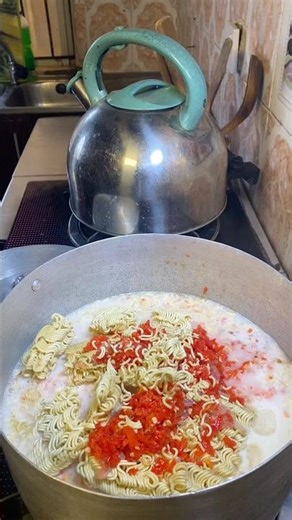 Let’s make noodles for lunch || eat or pass? #food #cooking #easyrecipe