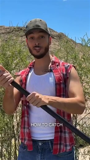 Learn Portuguese on Instagram: "How to Capture a Brazilian 👀🇧🇷 If you want to win over a Brazilian, you’ll need more than just good looks — you need jeitinho, warmth, and the right words. Brazilian culture is full of affection, humor, and charisma. Learn how Brazilians flirt, joke, express love, and connect on a deeper level. Want to understand how Brazilians think, speak, and feel? Start learning Portuguese and capture not just attention — but hearts. 💚 📌 Learn Brazilian Portuguese 🔥 Braz