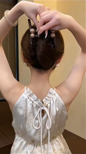 Hair Clip Tutorial #Hair Accessories #Empowering Your Hair AccessoriesSense of class