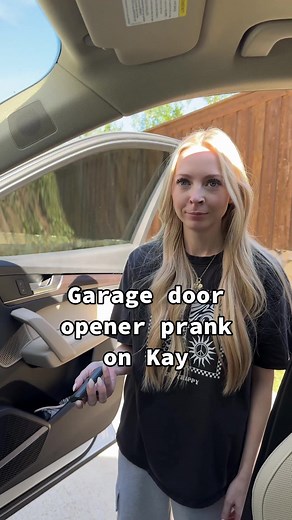 Funny Garage Door Opener Prank on Kay
