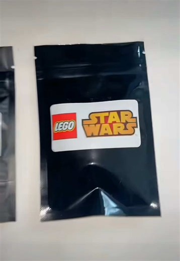 Packing an order of 5 Lego Star Wars Blind Bags! #lego #starwars #blindbag #ebay #fyp