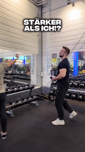 Gym Challenge- Bizeps Curls 👀 | Pascal Dewitz