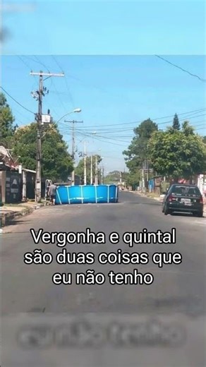 Verão raiz: piscina na rua e personalidade forte