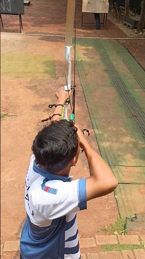 Shoulder Alignment with Recurve Barebow Technique | Archery Form Check ✅ |