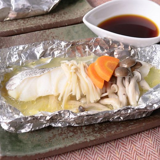フライパンで簡単 タラときのこのホイル焼き 作り方・レシピ | クラシル