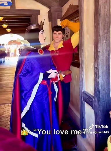 Disneyland’s villains 😂#funnyvideos #funny #funnymoments #disney #disneyland
