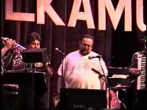 Lenny Gomulka - Because Your Blue Eyes Blink