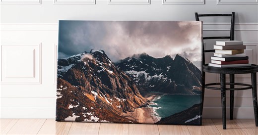 Enhancing Photography Portfolios with Canvas Prints: A Guide for Aspiring Photographers