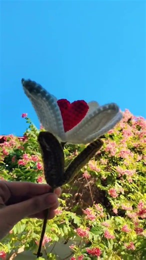 crochet heart tulip 🌷 flower sunflower #crochet #diy #knotcraftbychandni #shorts