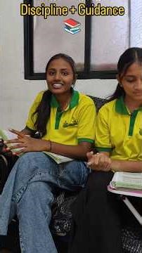 Hostel Safe Hai? 🤔 NEET/JEE Girls Real Feedback 🔥