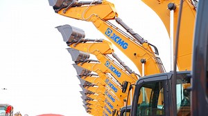 13K views · 198 reactions | #XCMGnews On January 9, XCMG excavators...