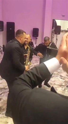 21K views · 157 reactions | Formatia Mihaela Sultan & Cristi Manolea #Live #Viral #ShowLive | Dulce-i graiul de folclor | Facebook