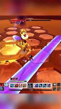 Farever Rogue Vs Lady Bee Hard Mode #farever #gaming #mmorpg