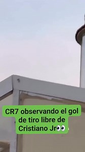 559K views · 11K reactions | CR7 observando el gol de tiro libre de Cristiano Jr #cristianoronaldo #cr7 #futbol | El Futbolero | Facebook