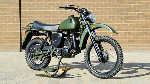 The Husqvarna Model 258 Military – A Motorcycle With Built-In Skis