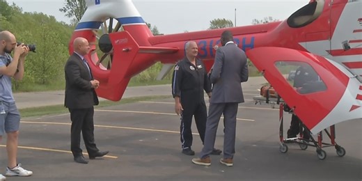 Lt. Gov. Gilchrist tours Genesee Co. Medstar Ambulance facility