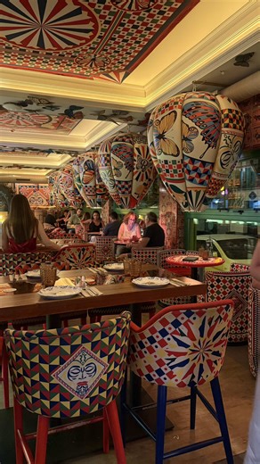 Madrid ist nicht der Plan B. Es ist der Plan. 🇪🇸💃🏻🪭 #madrid #spain #fyp #fyppp #girls #vacations #summer @Albi