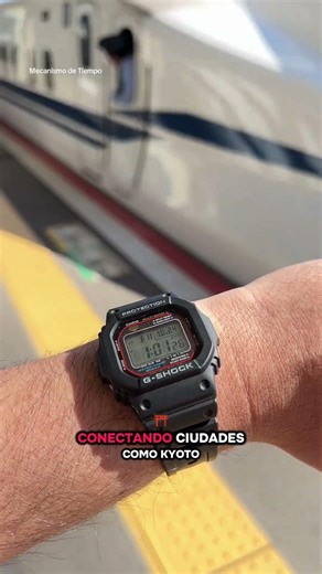 Japan 🇯🇵 Shinkansen 🚅 or bullet train 🙌🏼 #watch #japan #shinkansen #reloj #wristwatch #mdt #viral